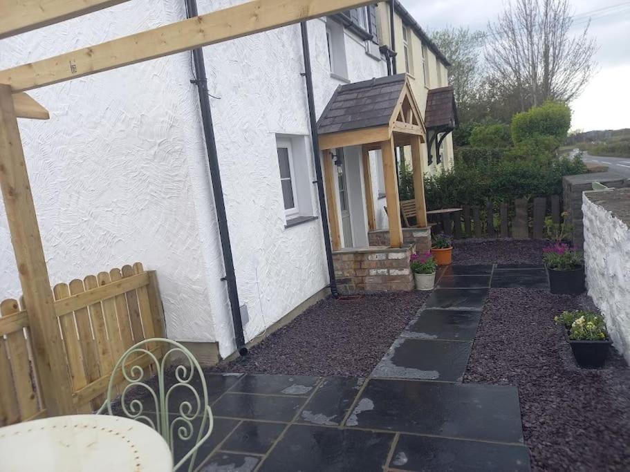 Llandegai Cosy 2 Bed Cottage Between Snowdonia And The Sea מראה חיצוני תמונה